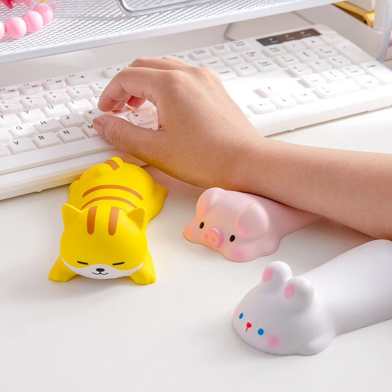 Cute Squishy Wrist Rest Mouse Pad – Ergonomic Arm Support for Pain-Free Gaming & Work Setup
